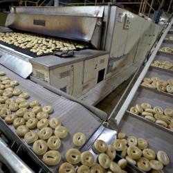 Bagel assembly line industrial production