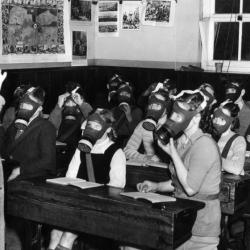 hist-sputnik-classroom-gas-mask